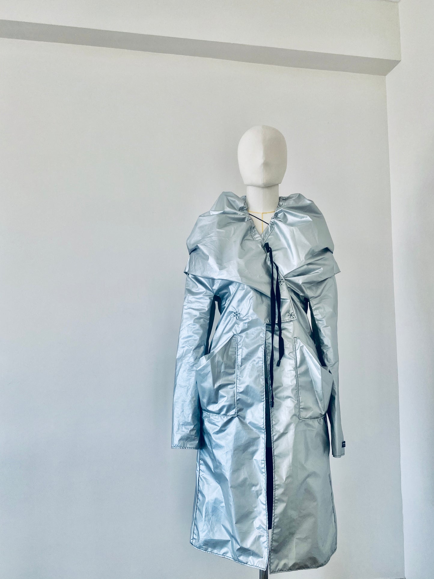 Manteau de pluie transformateur 2 en 1