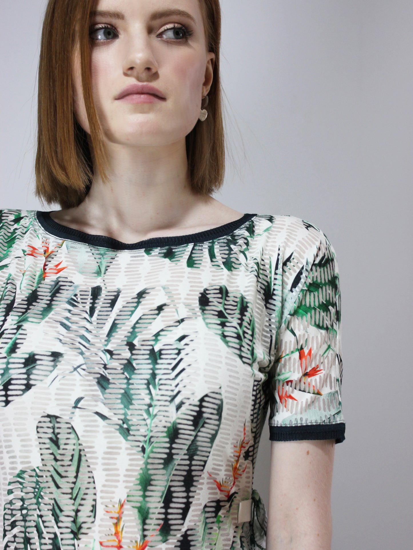 Tropical Transformable Tunic